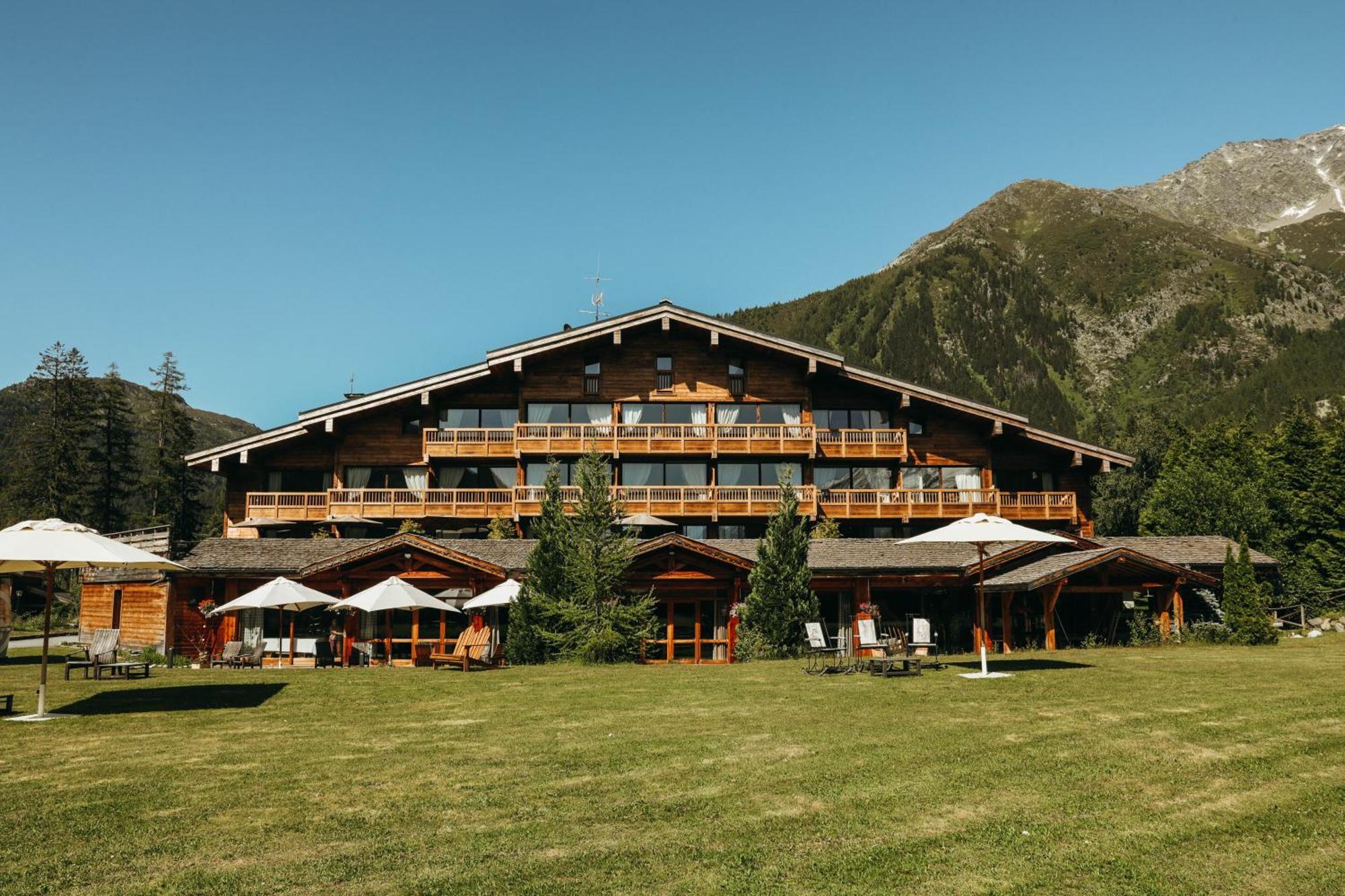 Les Grands Montets Hotel & Spa Chamonix Mont Blanc Exterior foto